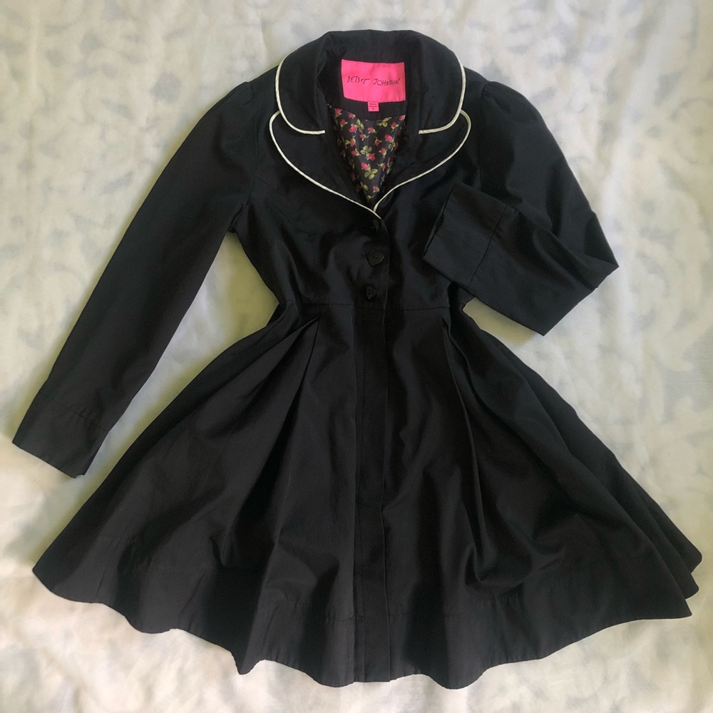 🎀Kawaii Betsey Johnson Trench Coat With Bow Detail🎀